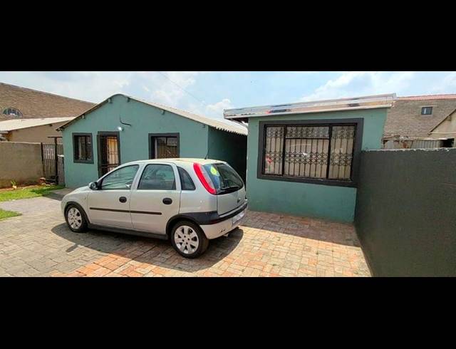 2 BEDROOM HOUSE FOR SALE IN MAPETLA